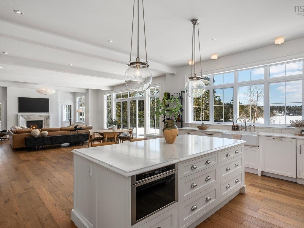 












1006 McCabe Lake Drive

,
Middle Sackville,




NS
B4E 0P4

