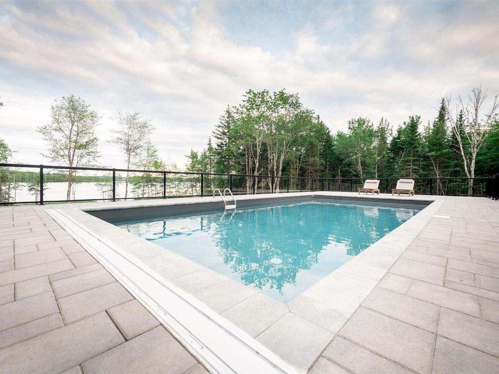 












1006 McCabe Lake Drive

,
Middle Sackville,




NS
B4E 0P4

