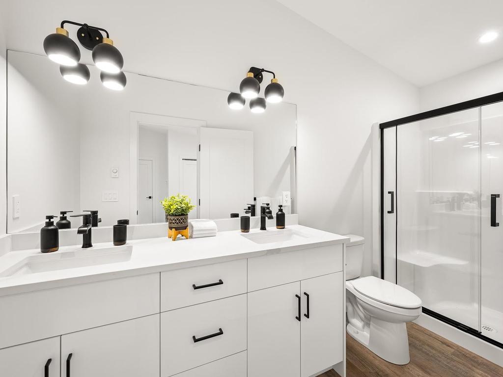 









3025


Royston

Rd, 43,
Cumberland,




BC
V0R 1S0

