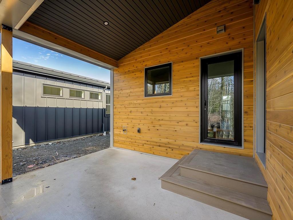 









3025


Royston

Rd, 43,
Cumberland,




BC
V0R 1S0

