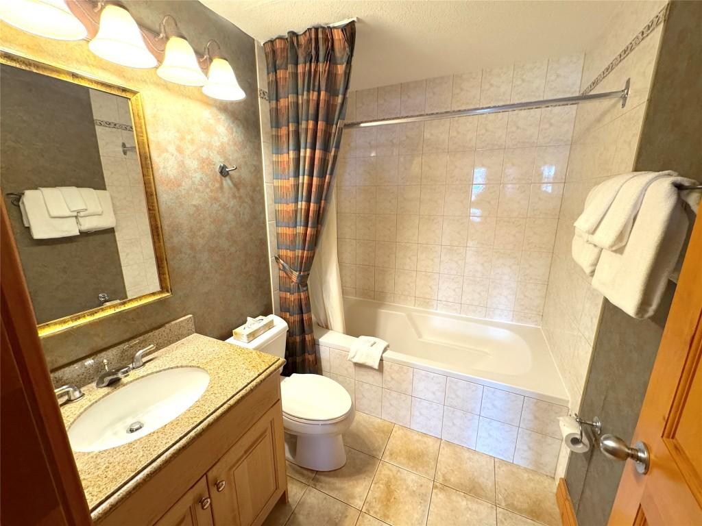 









5350


Highline Drive

Drive, 2116,
Fernie,




BC
V0B 1M6

