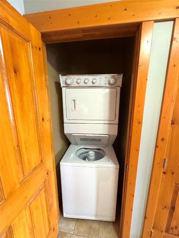 









5350


Highline Drive

Drive, 2116,
Fernie,




BC
V0B 1M6

