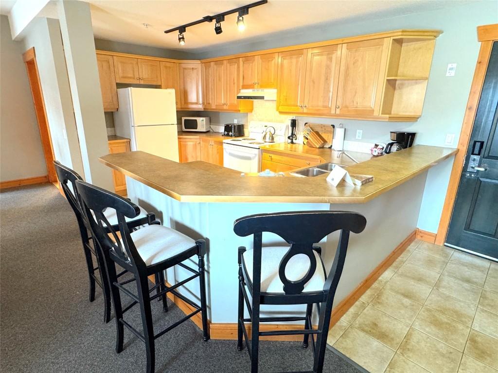 









5350


Highline Drive

Drive, 2116,
Fernie,




BC
V0B 1M6

