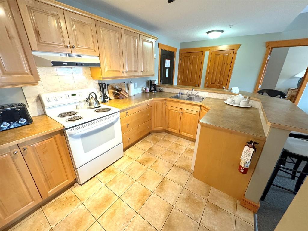 









5350


Highline Drive

Drive, 2116,
Fernie,




BC
V0B 1M6

