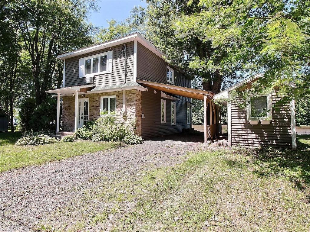 









460


Tsse Robillard

,
Saint-André-d'Argenteuil,




QC
J0V1X0

