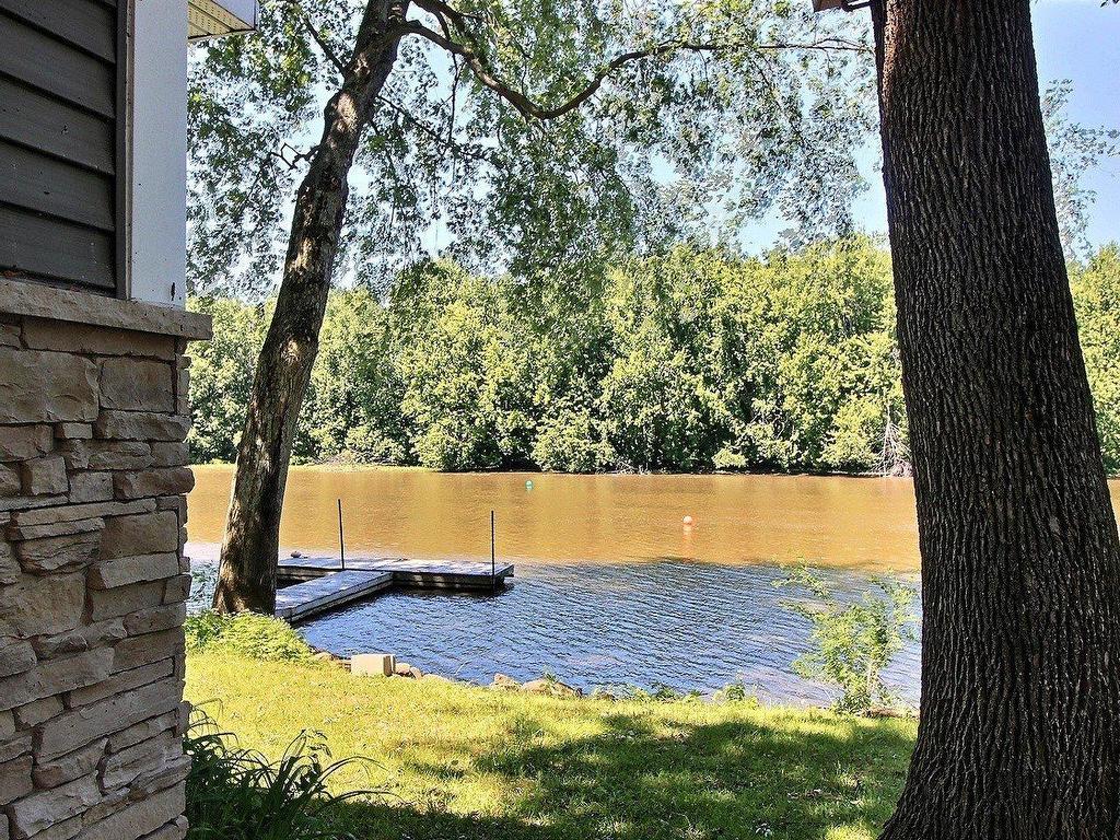 









460


Tsse Robillard

,
Saint-André-d'Argenteuil,




QC
J0V1X0


