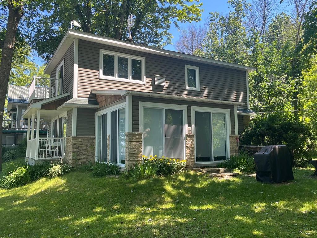 









460


Tsse Robillard

,
Saint-André-d'Argenteuil,




QC
J0V1X0

