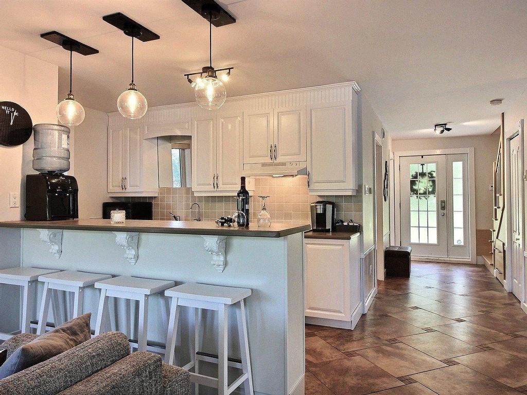 









460


Tsse Robillard

,
Saint-André-d'Argenteuil,




QC
J0V1X0

