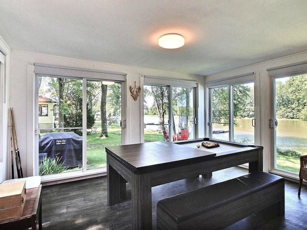 









460


Tsse Robillard

,
Saint-André-d'Argenteuil,




QC
J0V1X0

