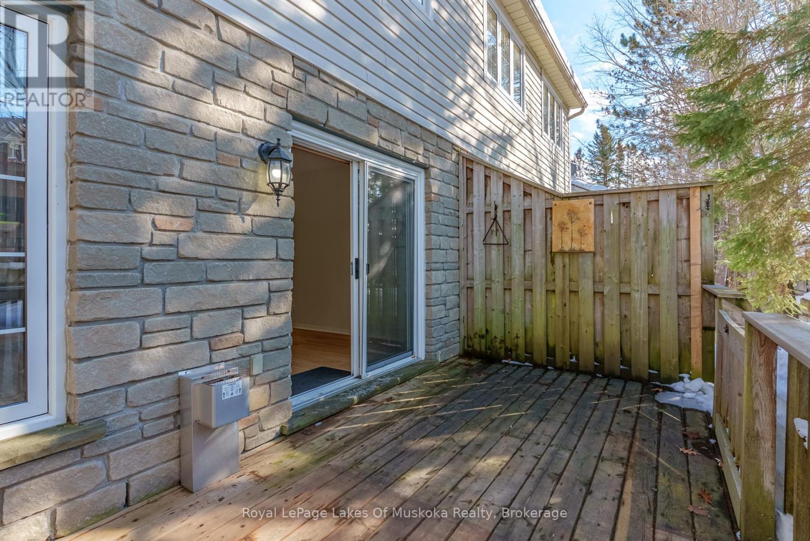












B2 - 20 DAIRY LANE

,
Huntsville (Chaffey),




Ontario
P1H2L1

