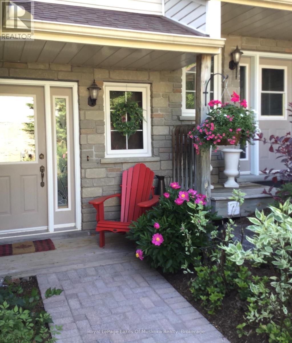 












B2 - 20 DAIRY LANE

,
Huntsville (Chaffey),




Ontario
P1H2L1

