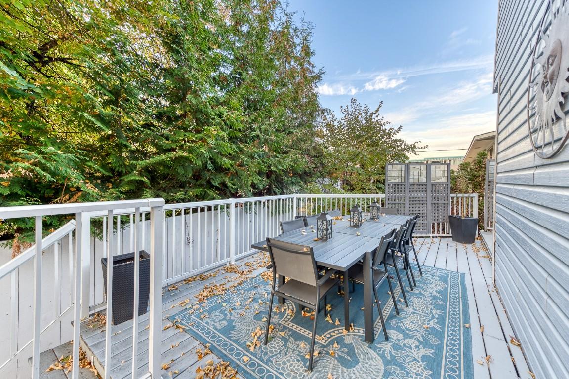









935


Argyle

Street,
Penticton,




BC
V2A 5P1

