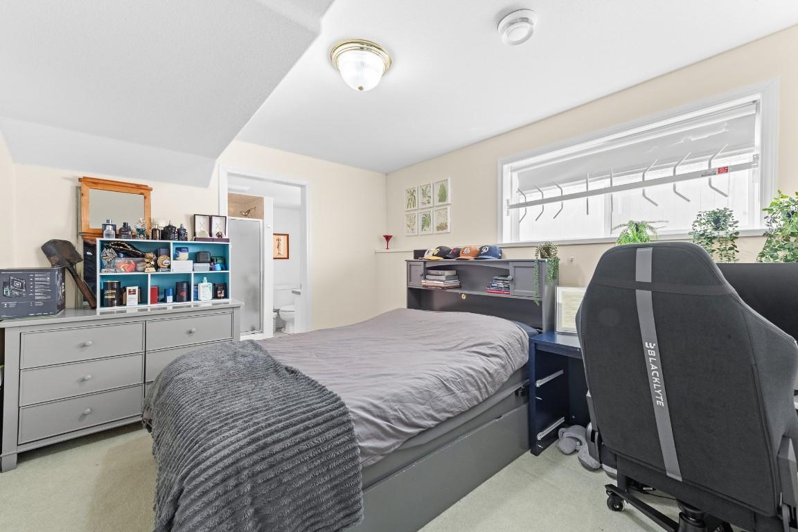 









935


Argyle

Street,
Penticton,




BC
V2A 5P1

