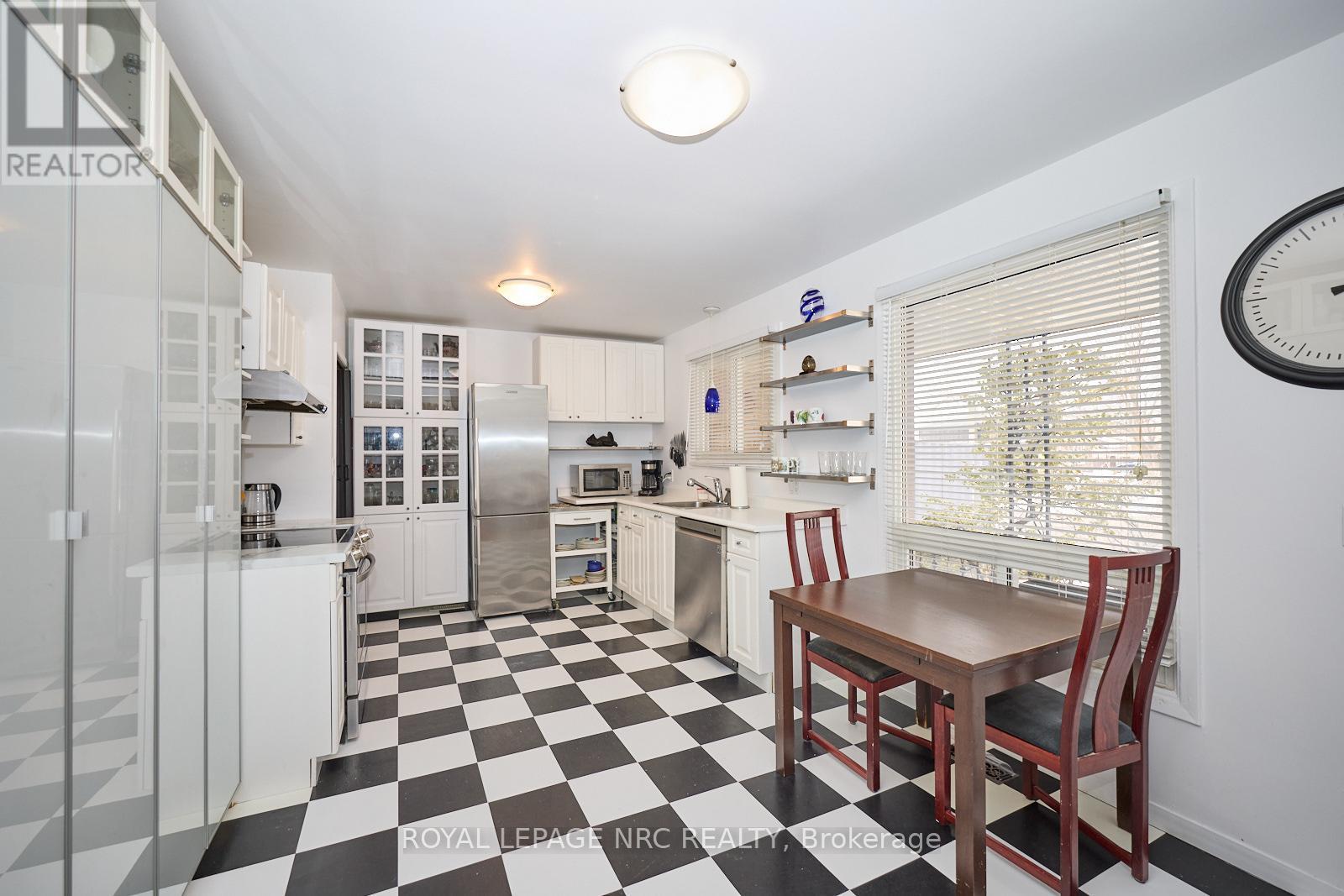 












3190 CATTELL DRIVE

,
Niagara Falls (Chippawa),




Ontario
L2G6M9

