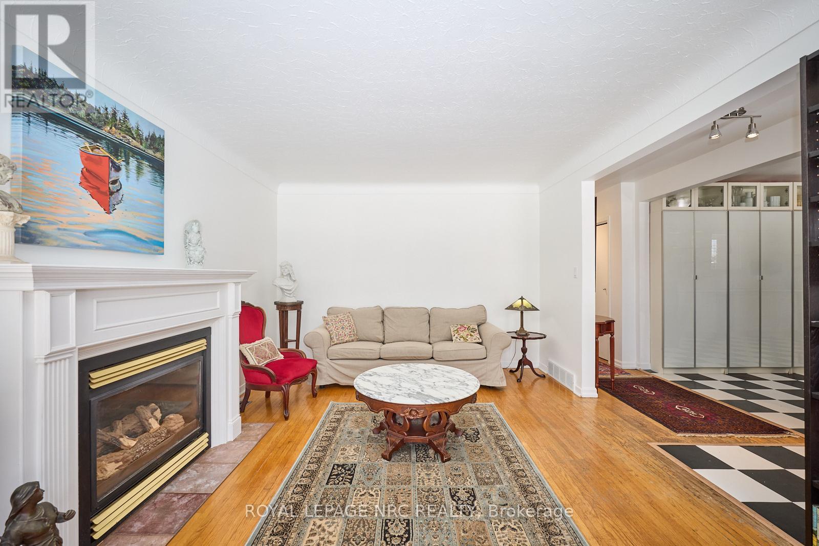 












3190 CATTELL DRIVE

,
Niagara Falls (Chippawa),




Ontario
L2G6M9

