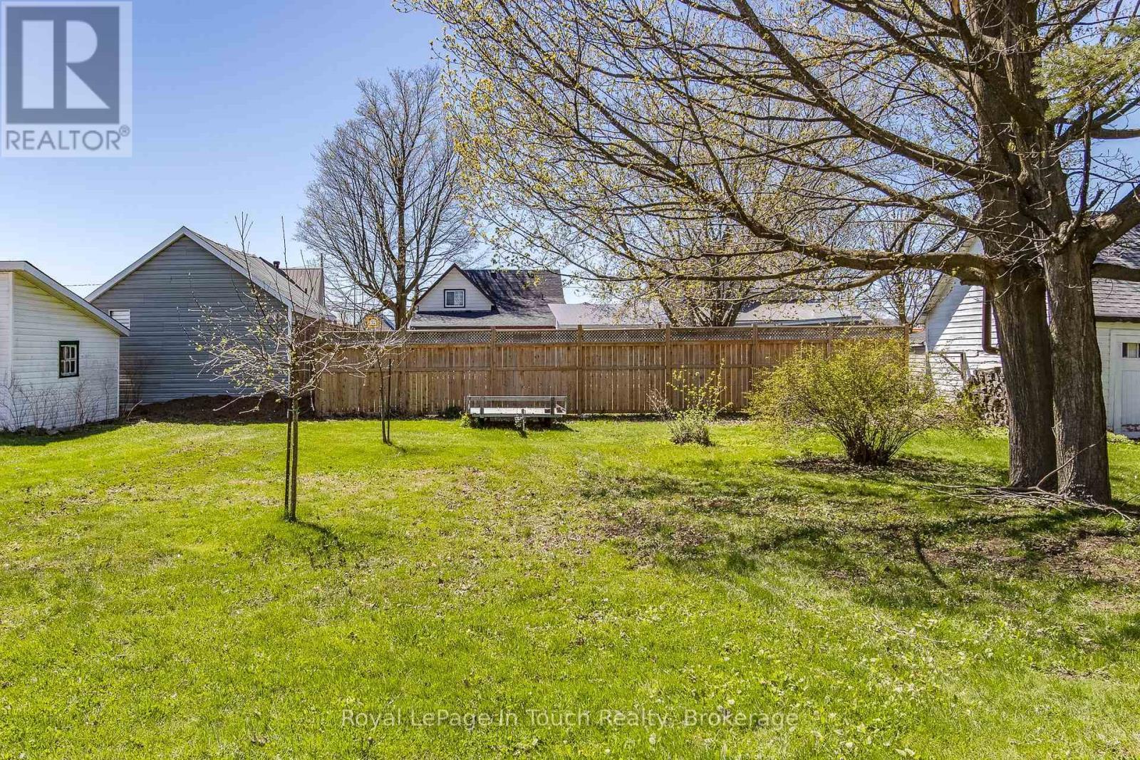 












30 MARIA STREET

,
Penetanguishene,




Ontario
L9M1L5

