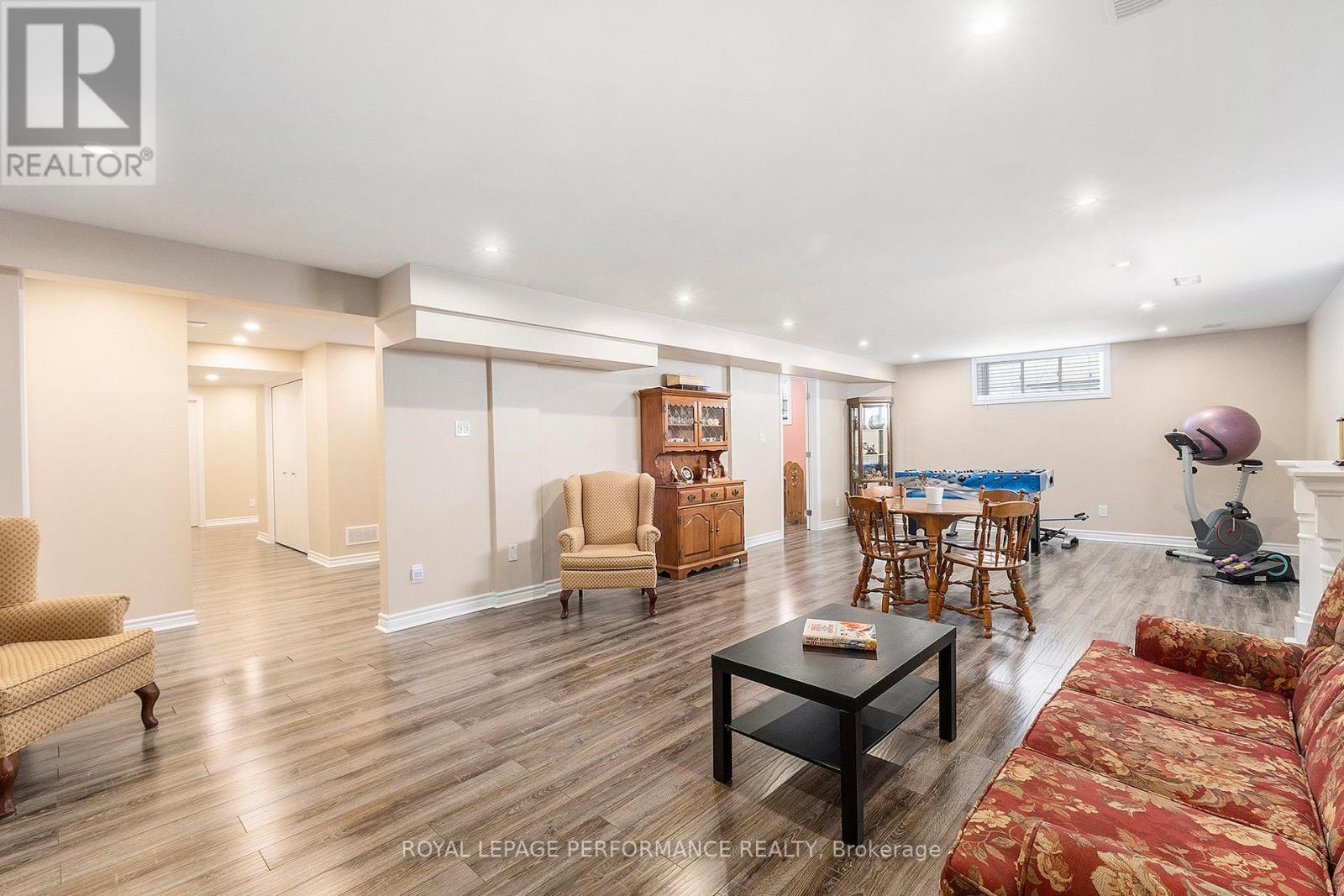 












658 PERCIFOR WAY

,
Ottawa,




Ontario
K1W0E1

