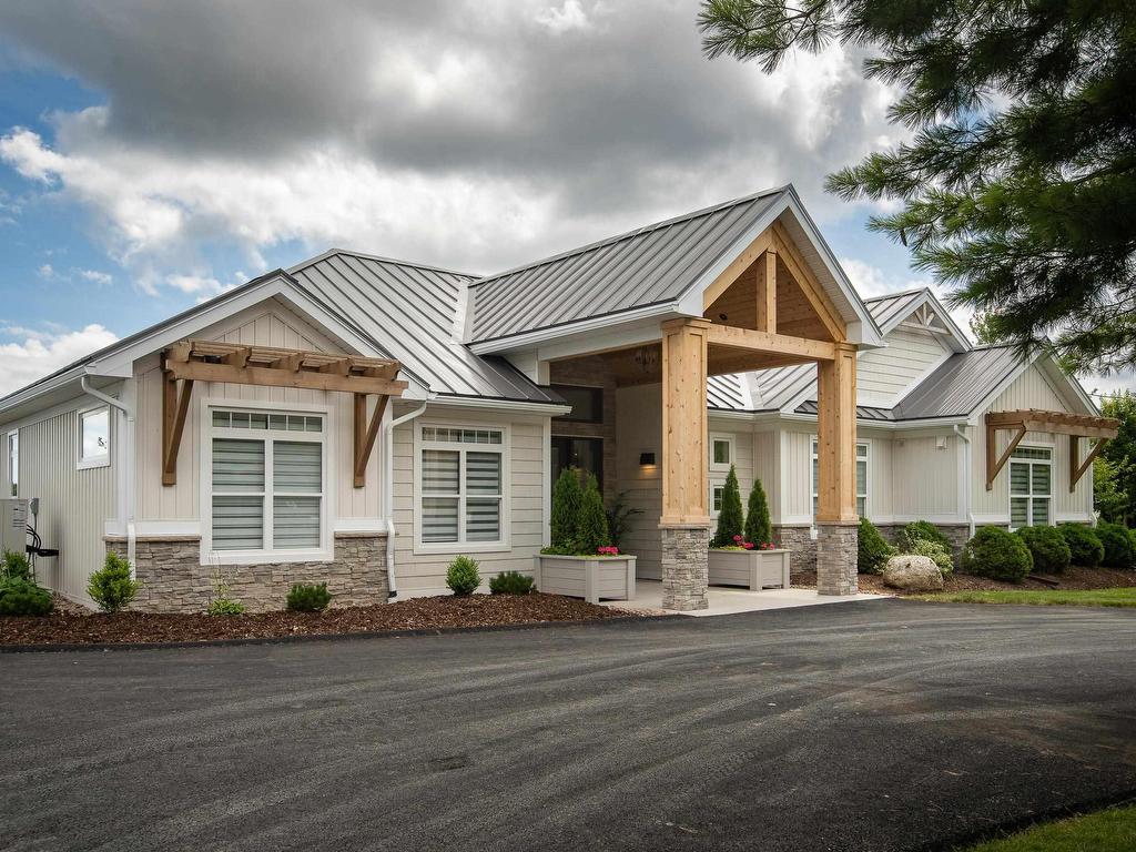 












60 Post Office Road

,
Porters Lake,




NS
B3E 1H7

