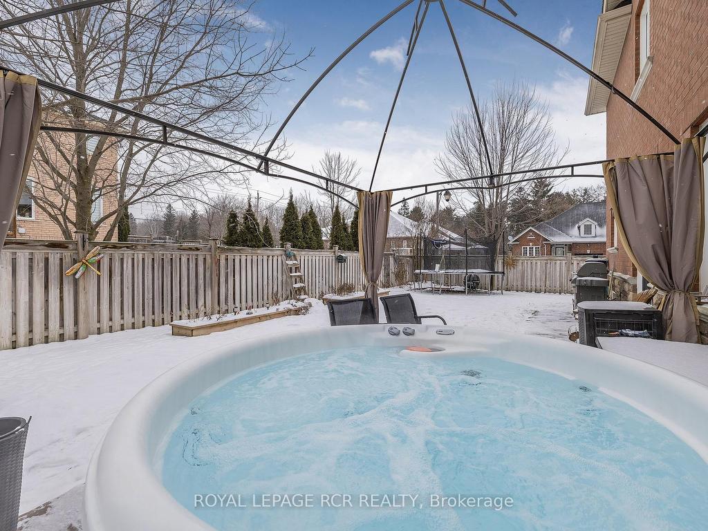 









2


Littlebrook

Lane,
Caledon,




ON
L7C 3M4

