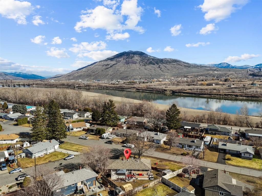 









601


Regina

Avenue,
Kamloops,




BC
V2B 1N6

