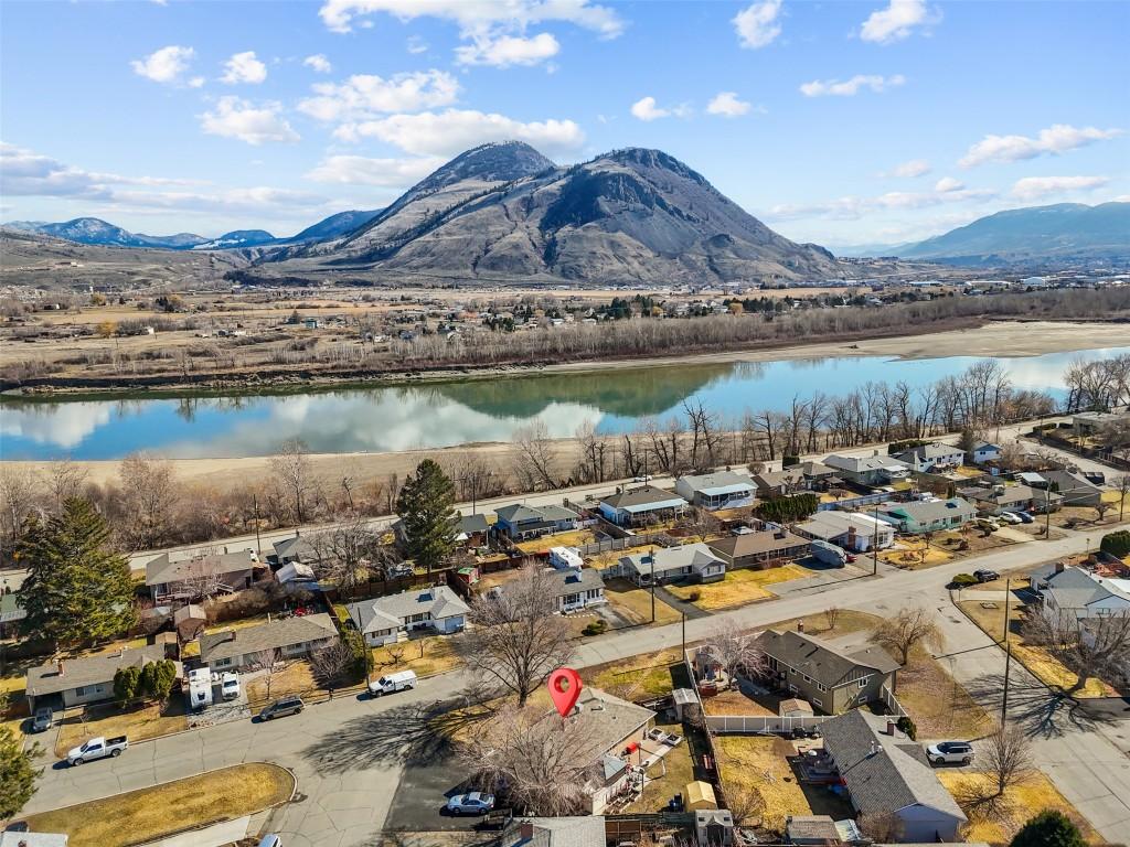 









601


Regina

Avenue,
Kamloops,




BC
V2B 1N6

