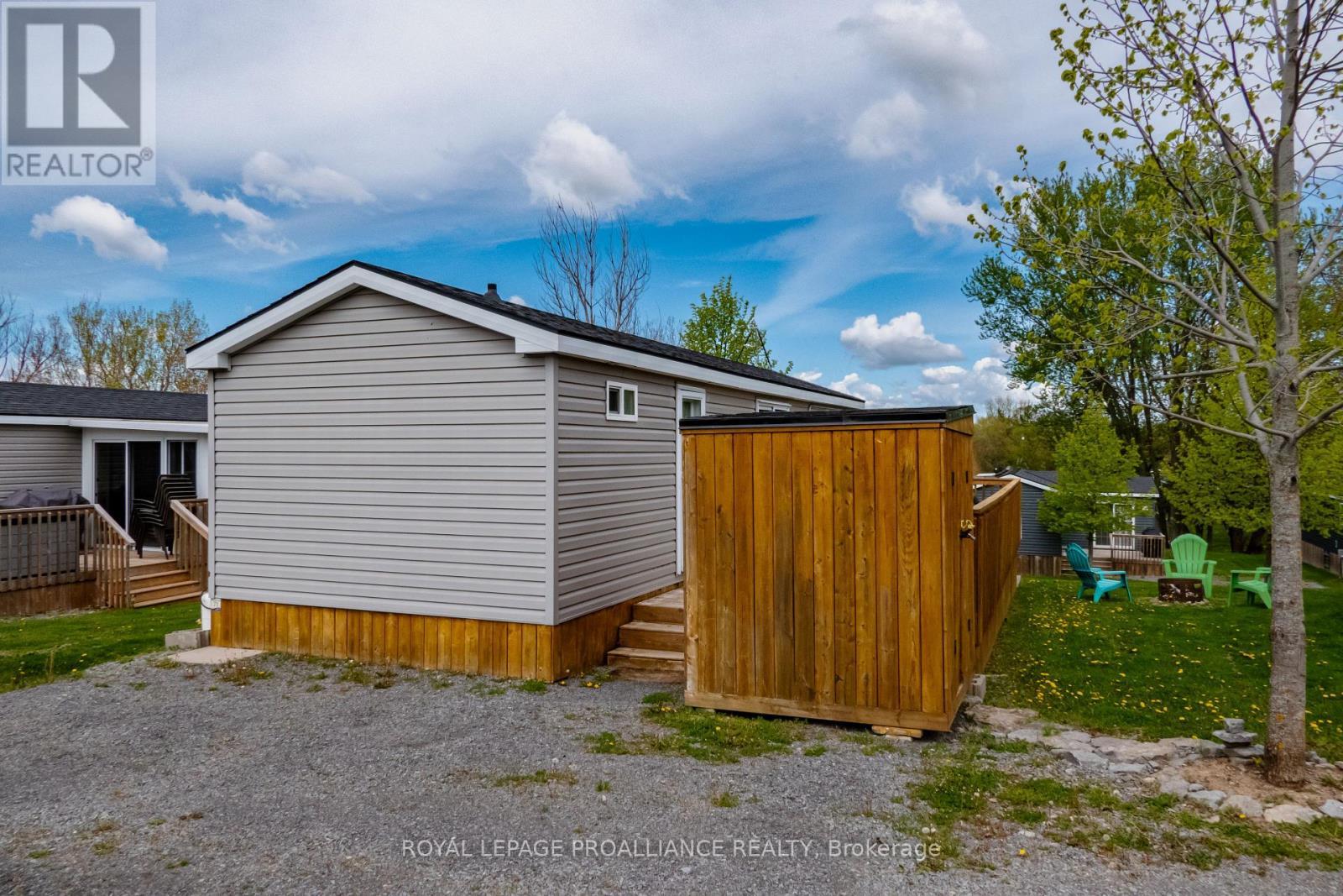 












486 CTY RD- 71 FOREST GROVE

,
Prince Edward County (Athol Ward),




Ontario
K0K1P0

