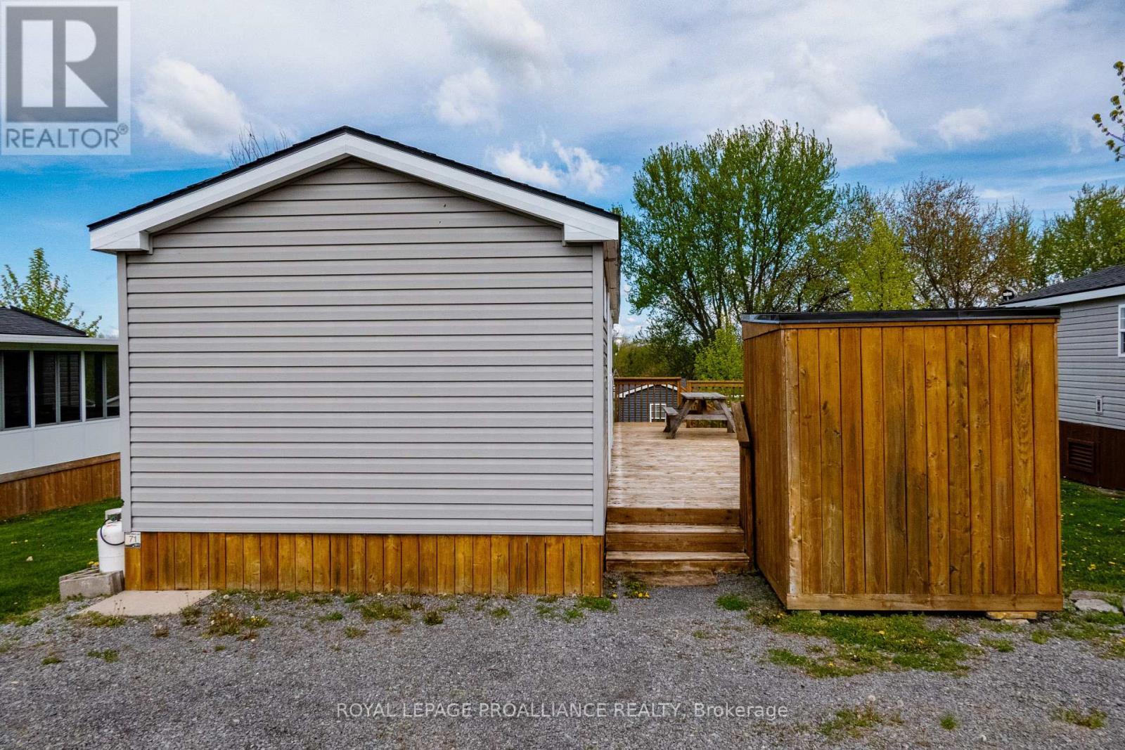 












486 CTY RD- 71 FOREST GROVE

,
Prince Edward County (Athol Ward),




Ontario
K0K1P0

