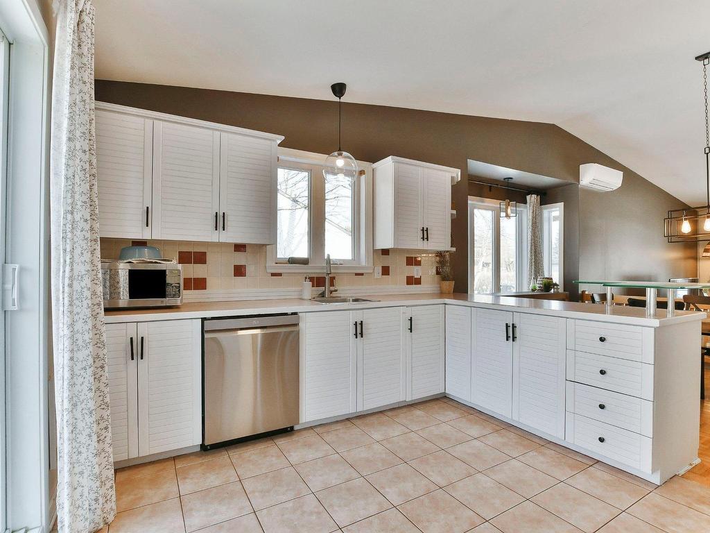 









1441


Rue Papin

,
L'Assomption,




QC
J5W5H8

