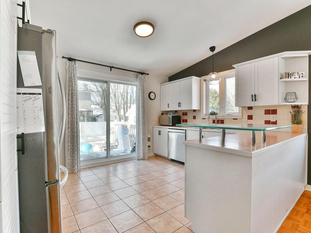 









1441


Rue Papin

,
L'Assomption,




QC
J5W5H8

