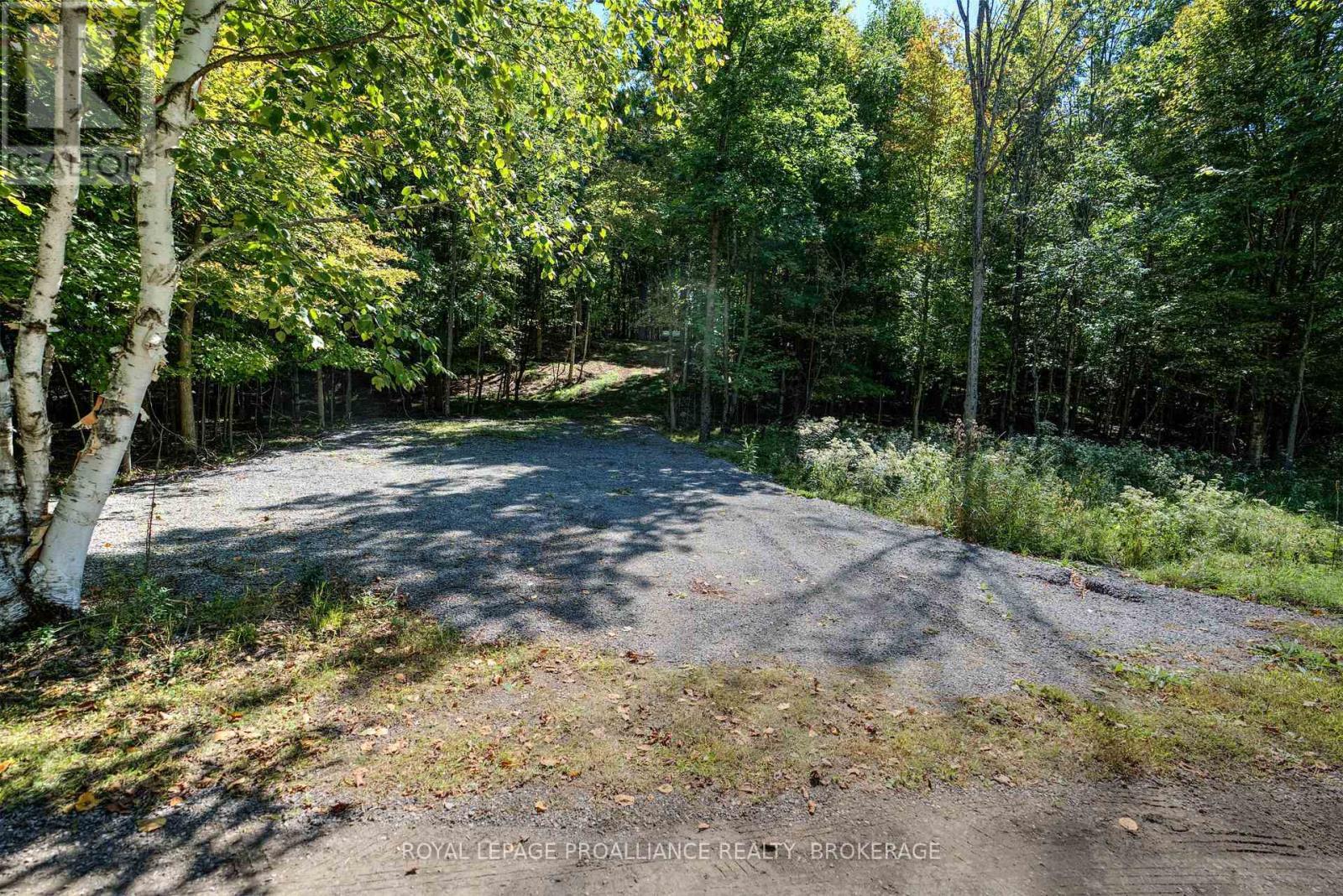 












PTLT 20 DR JOHN LANE

,
Rideau Lakes,







Ontario
K0G1E0

