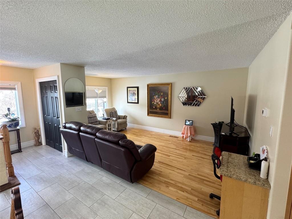 









972


5th

Avenue,
Fernie,




BC
V0B 1M0

