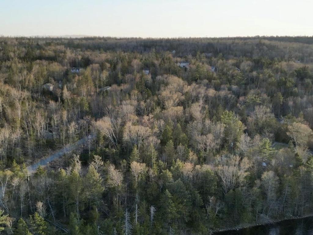 












Lot 4 821 Myra Road

,
Porters Lake,







NS
B3E 1G5

