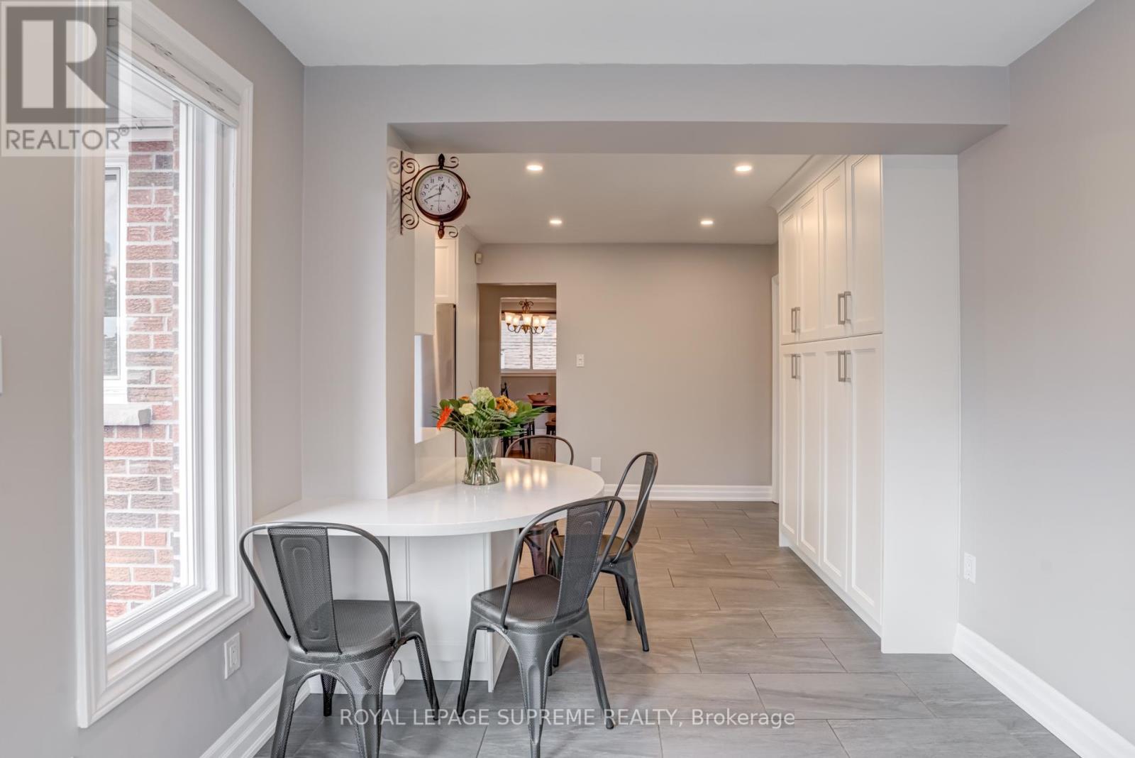 












1468 GOLDMAR DRIVE

,
Mississauga,




Ontario
L4X1N5

