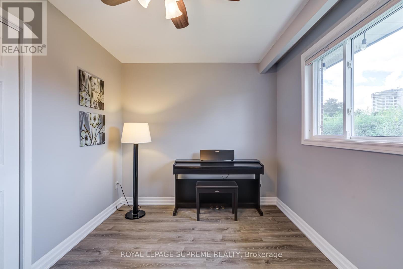 












1468 GOLDMAR DRIVE

,
Mississauga,




Ontario
L4X1N5

