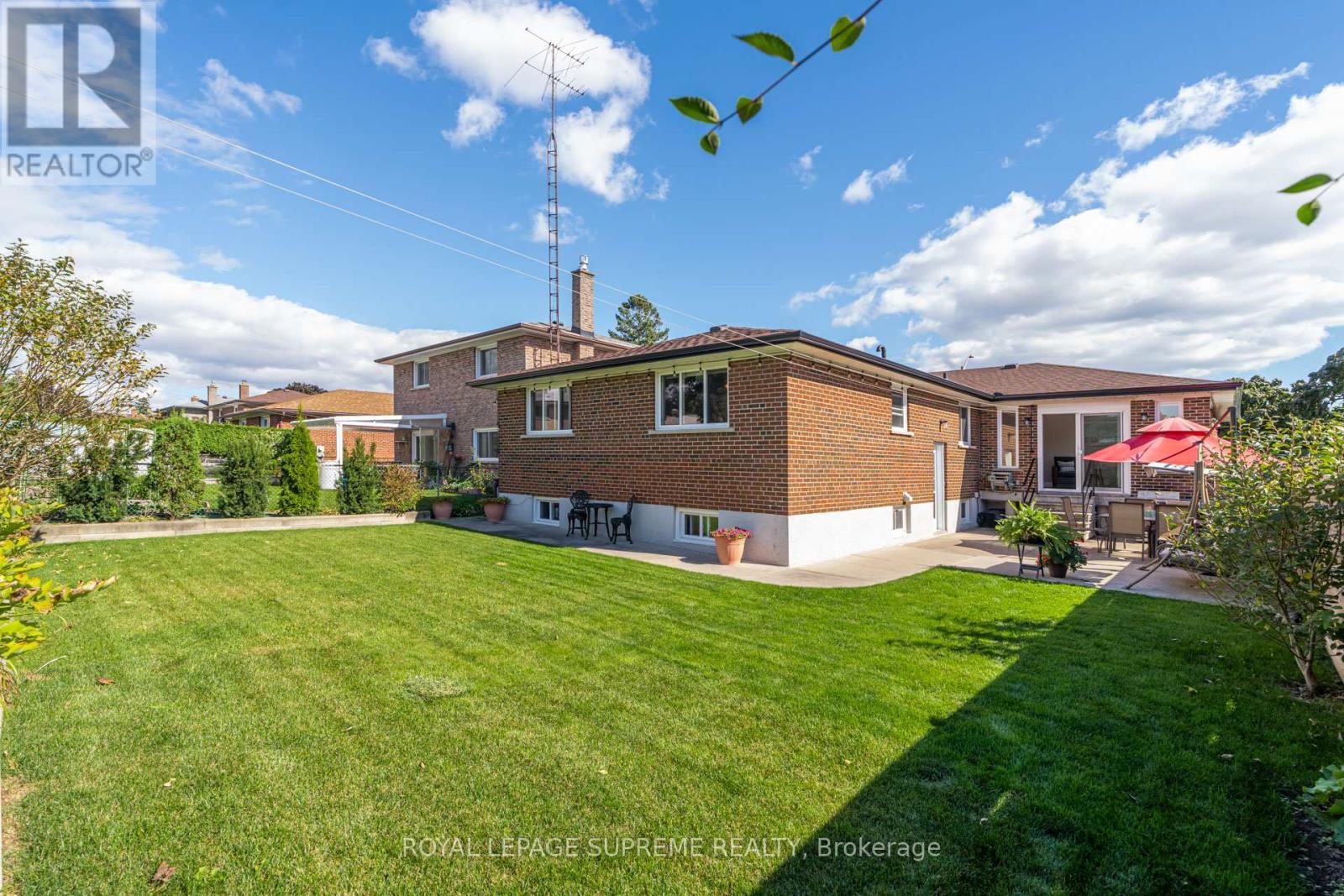 












1468 GOLDMAR DRIVE

,
Mississauga,




Ontario
L4X1N5

