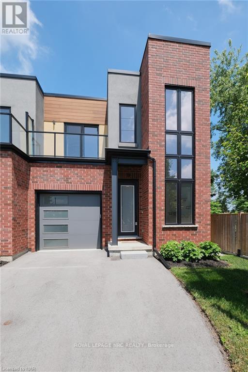 












13 - 1465 STATION STREET

,
Pelham (Fonthill),




Ontario
L0S1E0

