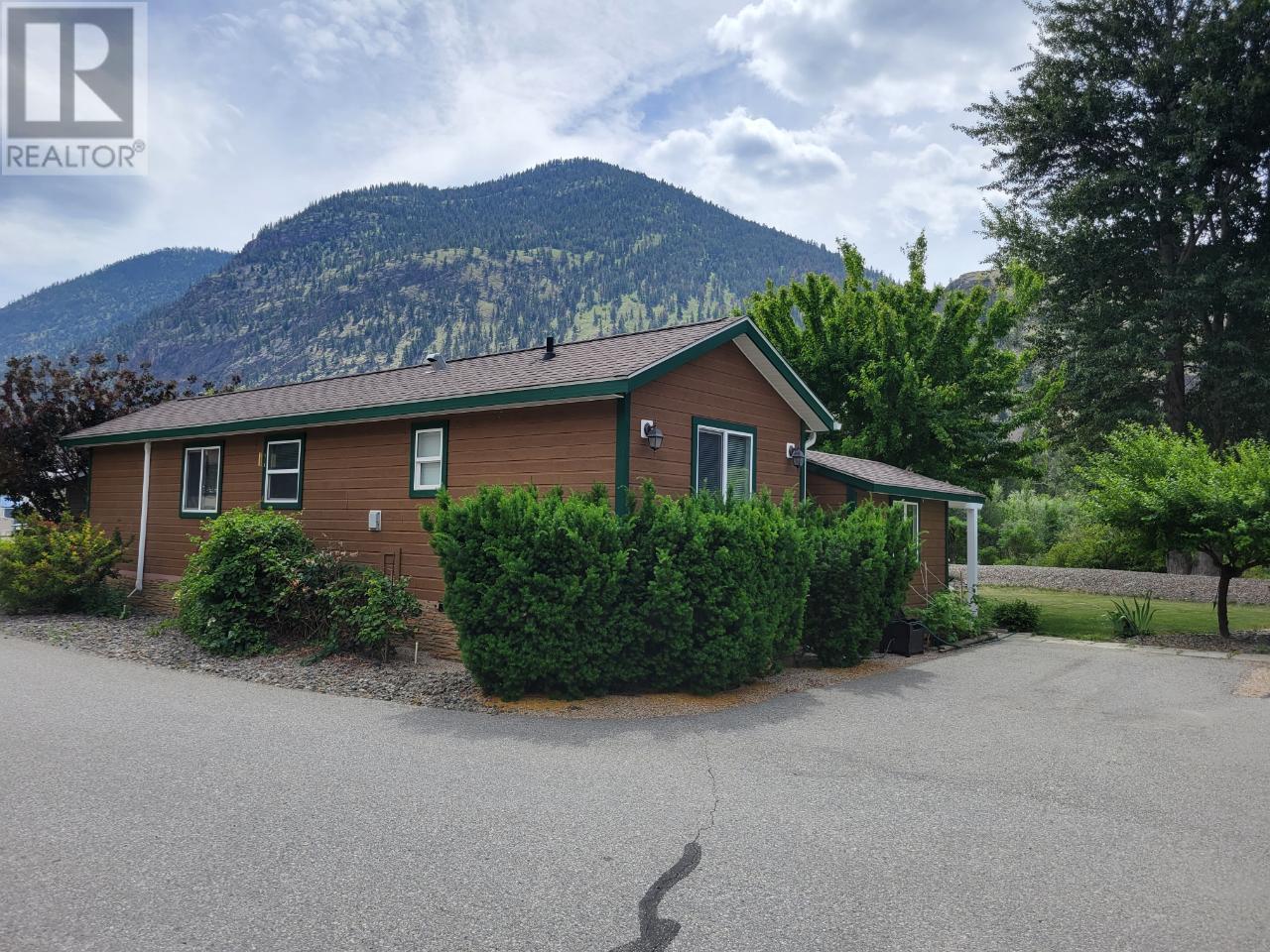 












4354 Hwy 3 Unit# 18

,
Keremeos,







British Columbia
V0X1N1

