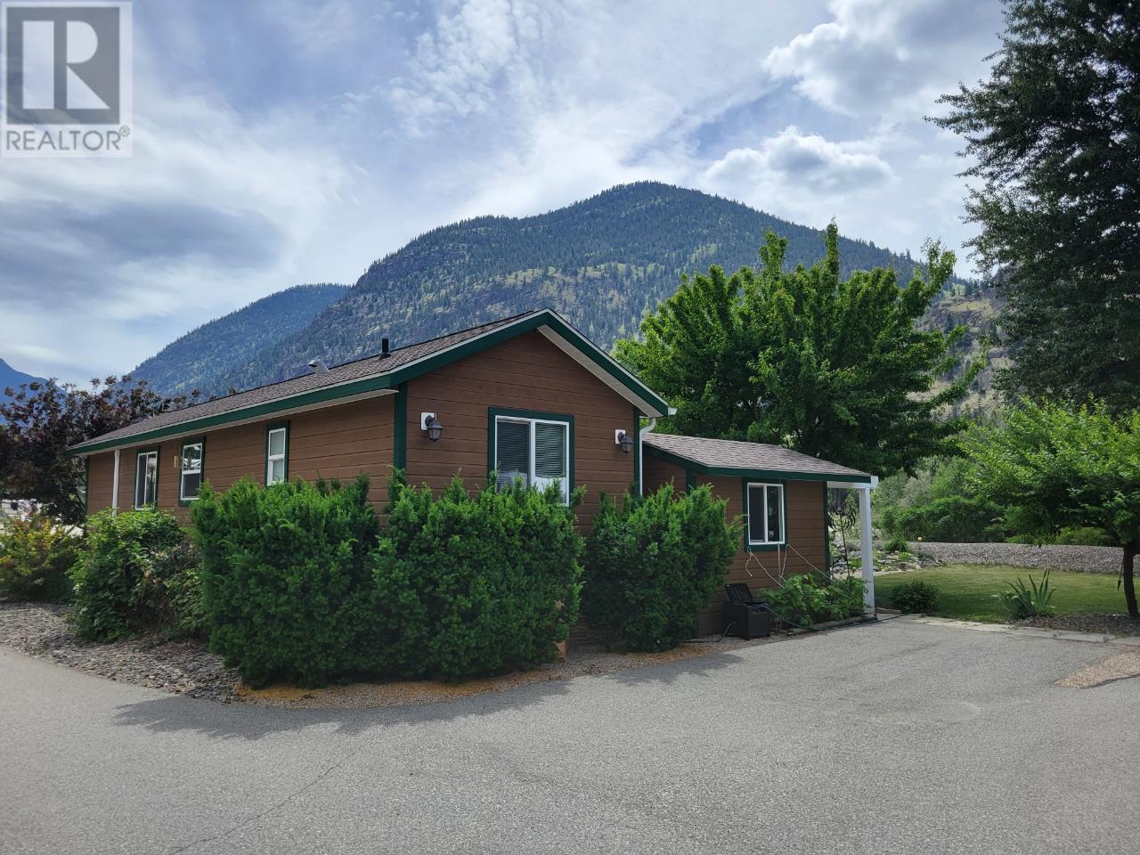 












4354 Hwy 3 Unit# 18

,
Keremeos,







British Columbia
V0X1N1

