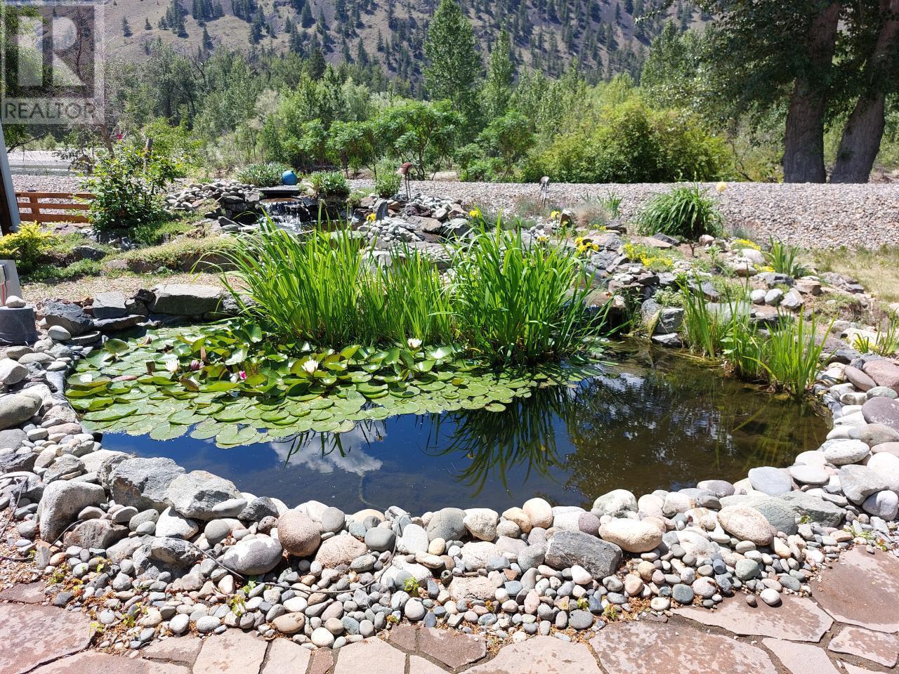 












4354 Hwy 3 Unit# 18

,
Keremeos,







British Columbia
V0X1N1

