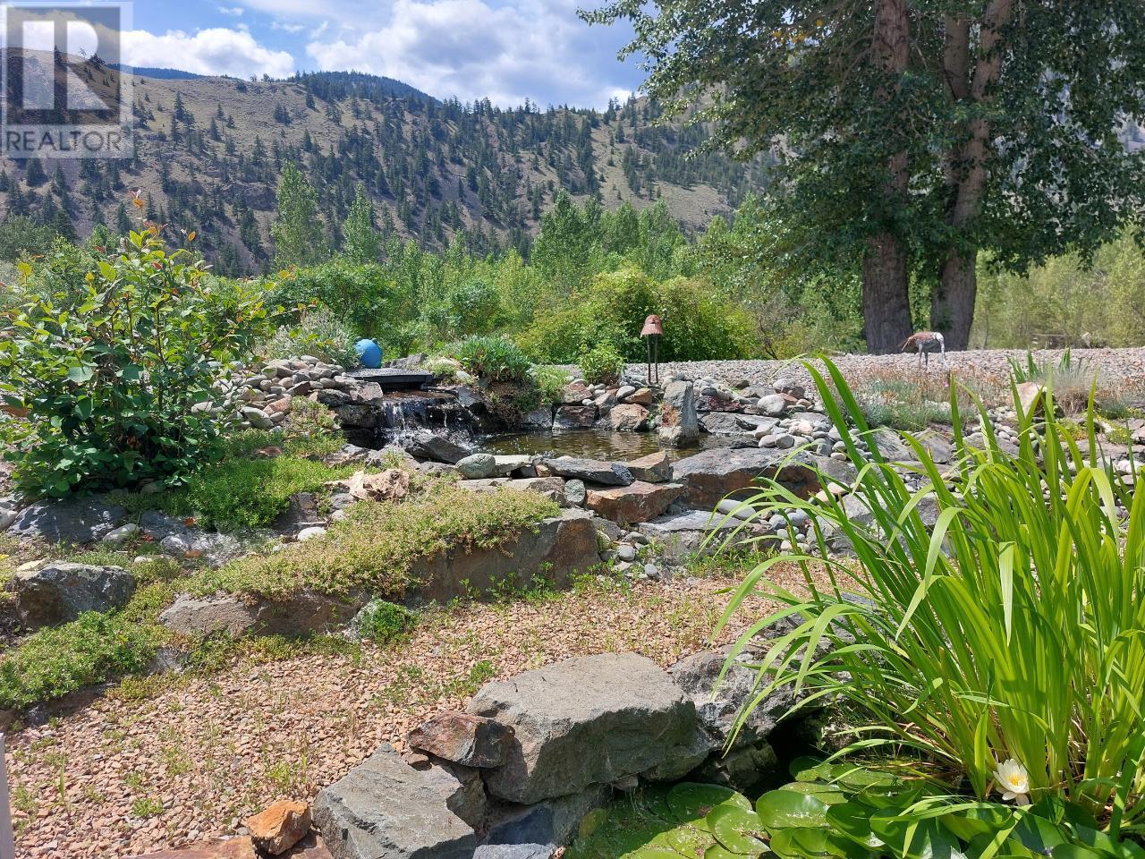 












4354 Hwy 3 Unit# 18

,
Keremeos,







British Columbia
V0X1N1


