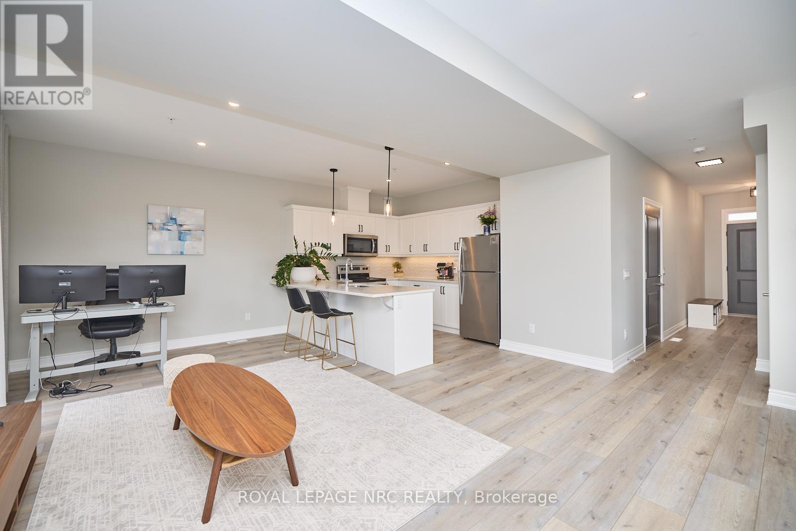 












121 MOFFATT STREET

,
St. Catharines (Oakdale),




Ontario
L2P2L7

