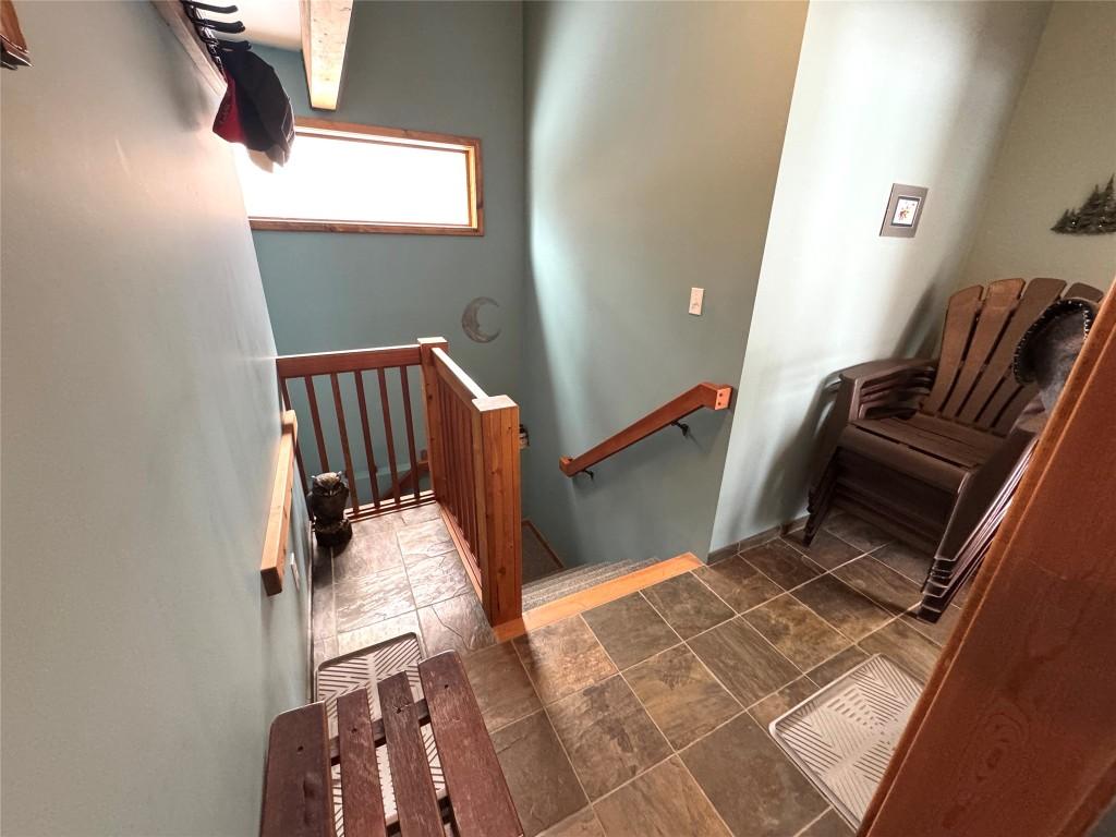 









23


Alpine

Trail,
Fernie,




BC
V0B 1M5

