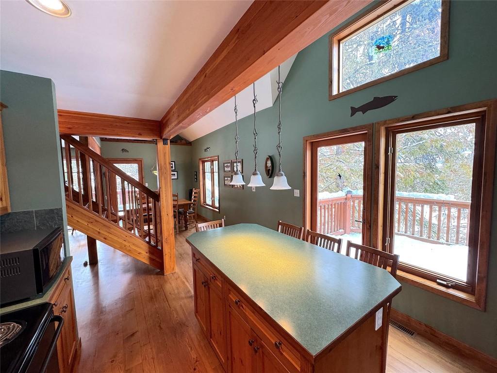 









23


Alpine

Trail,
Fernie,




BC
V0B 1M5

