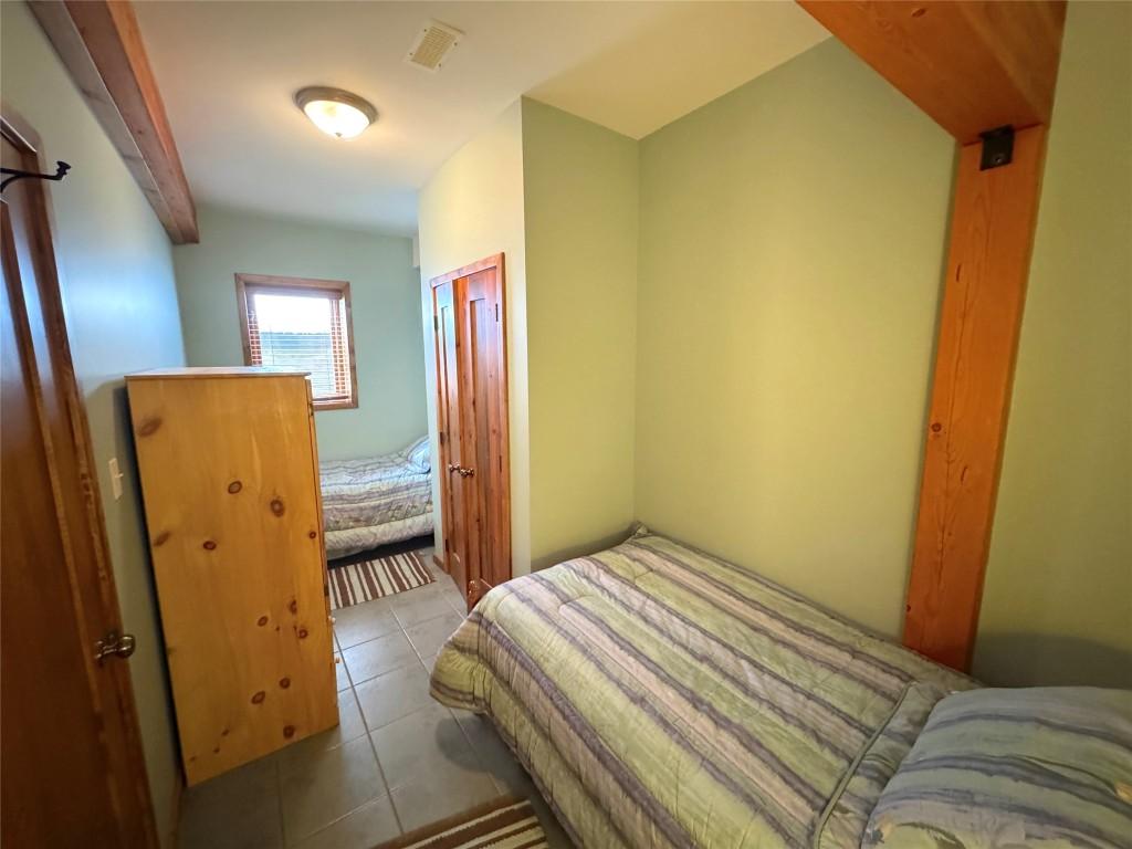 









23


Alpine

Trail,
Fernie,




BC
V0B 1M5

