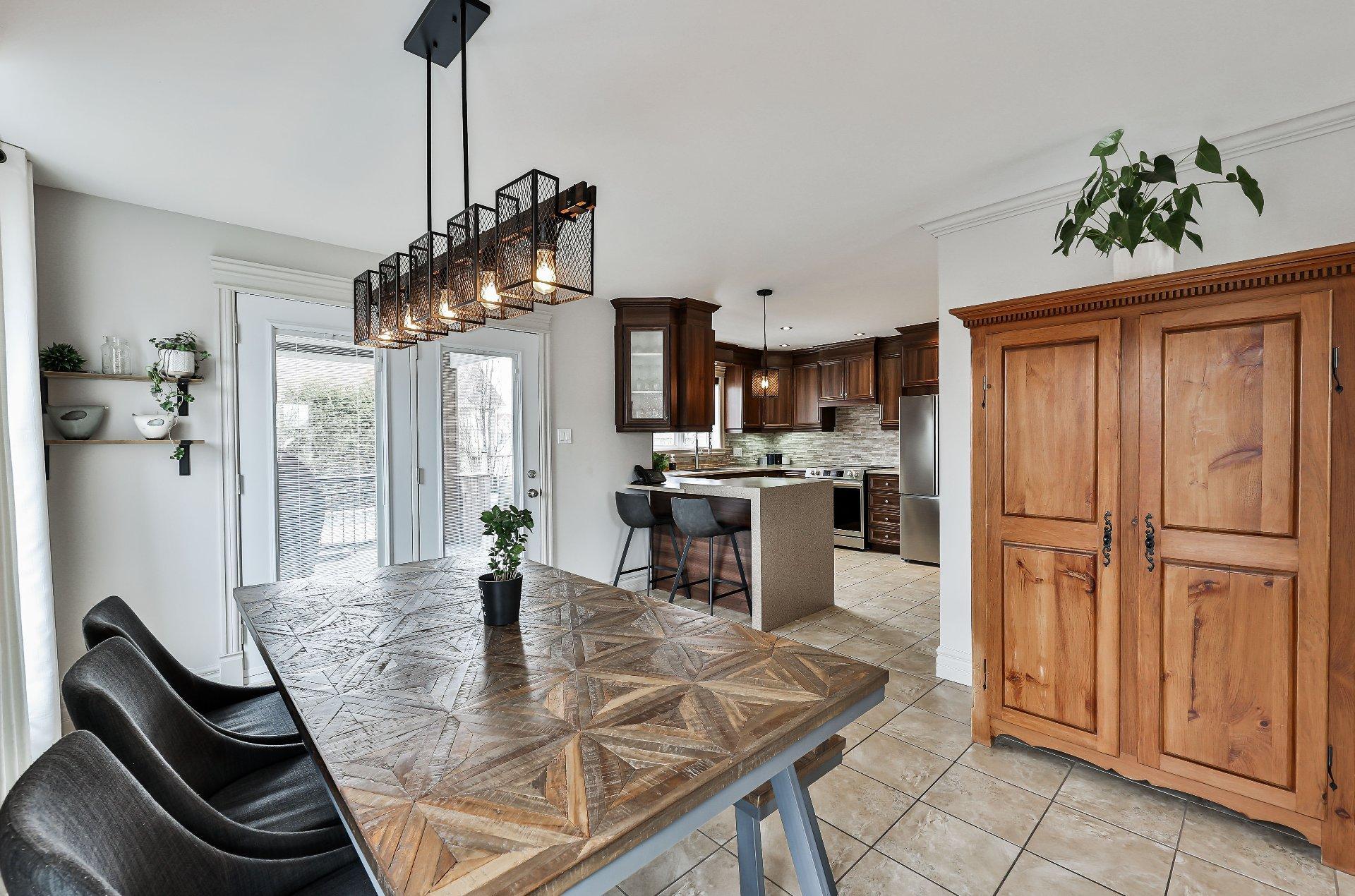 









51

 - 53


Rue Josaphat-Adam

,
Saint-Thomas,




QC
J0K3L0

