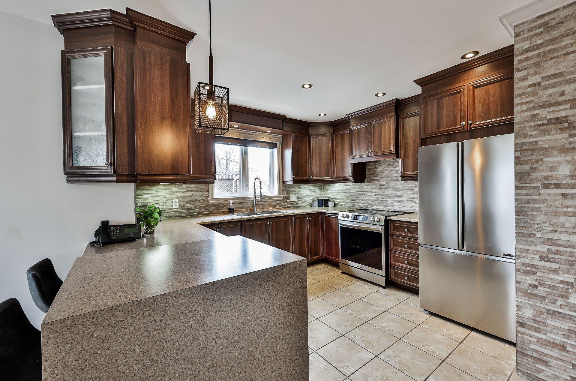 









51

 - 53


Rue Josaphat-Adam

,
Saint-Thomas,




QC
J0K3L0

