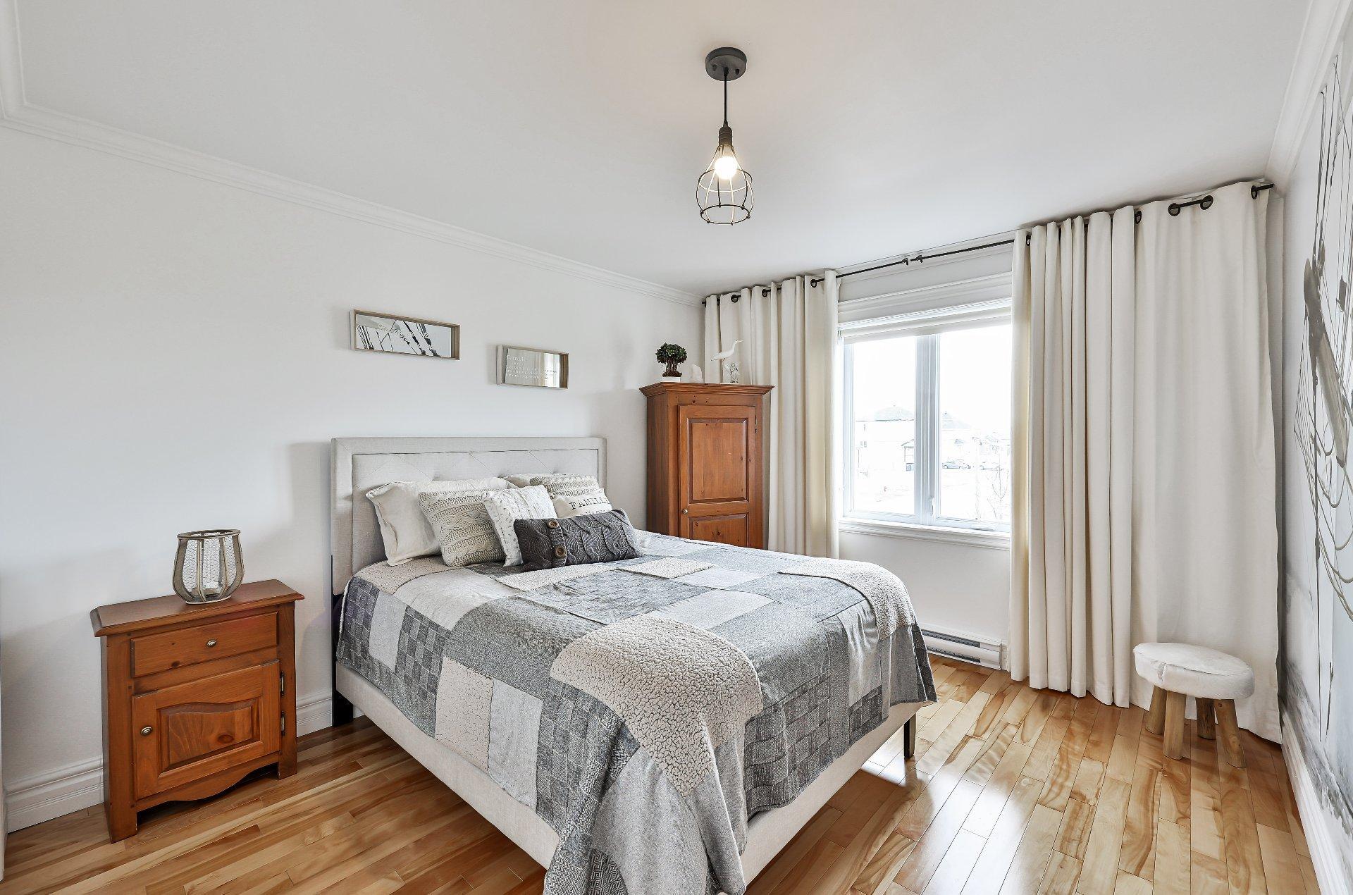 









51

 - 53


Rue Josaphat-Adam

,
Saint-Thomas,




QC
J0K3L0

