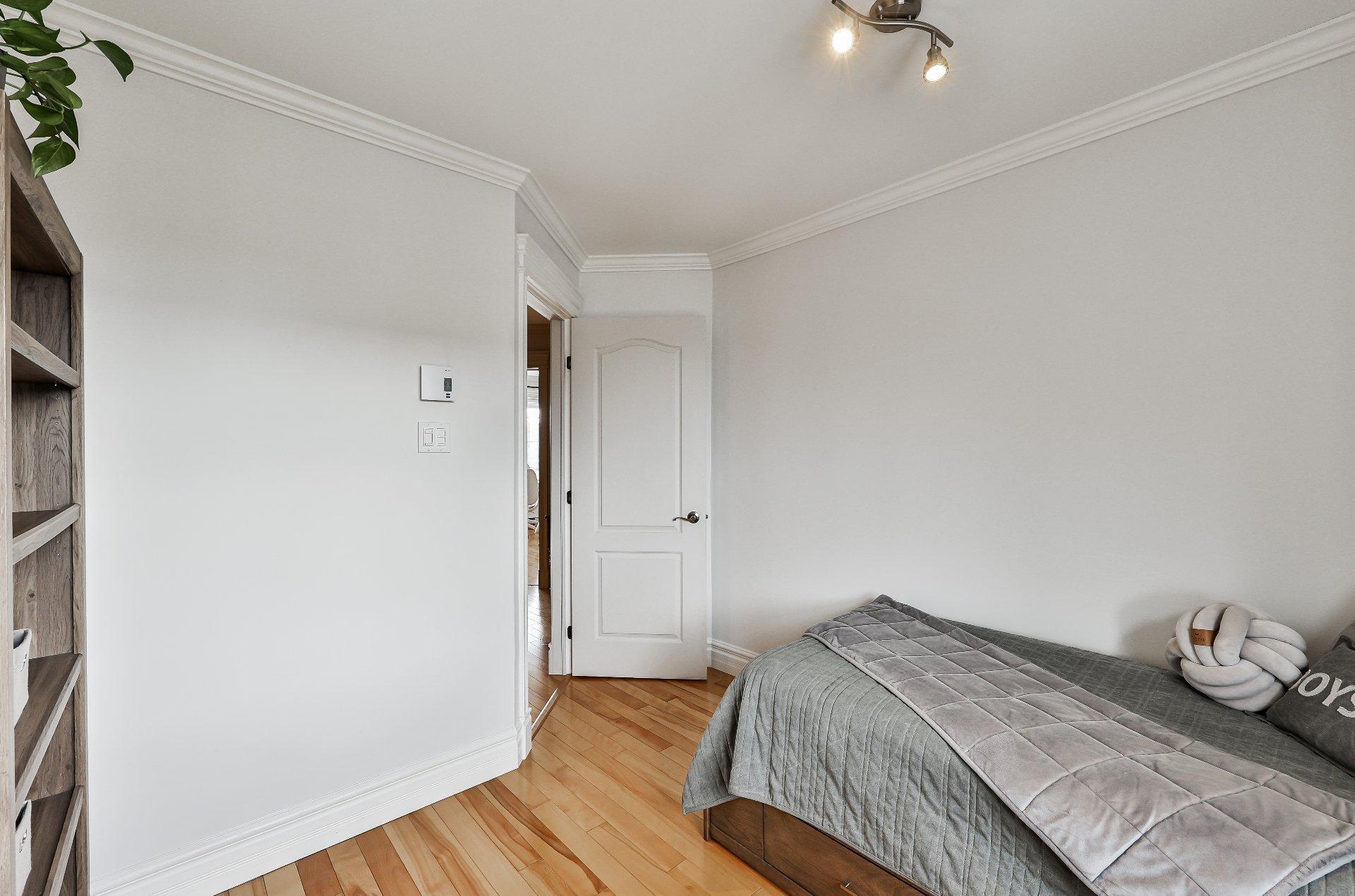 









51

 - 53


Rue Josaphat-Adam

,
Saint-Thomas,




QC
J0K3L0

