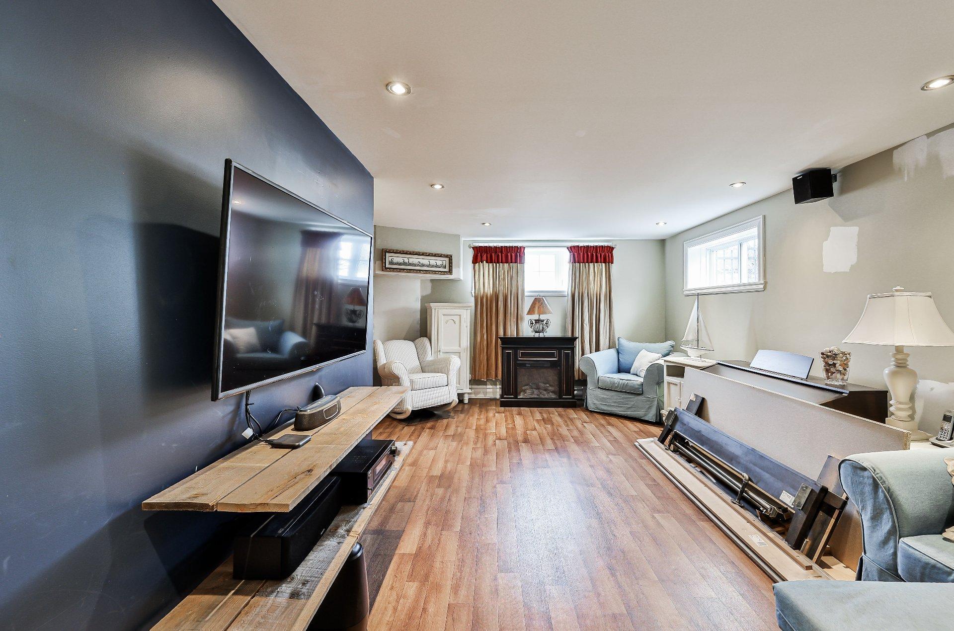 









51

 - 53


Rue Josaphat-Adam

,
Saint-Thomas,




QC
J0K3L0

