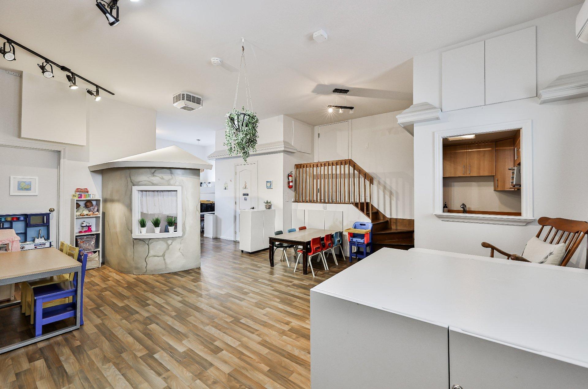 









51

 - 53


Rue Josaphat-Adam

,
Saint-Thomas,




QC
J0K3L0

